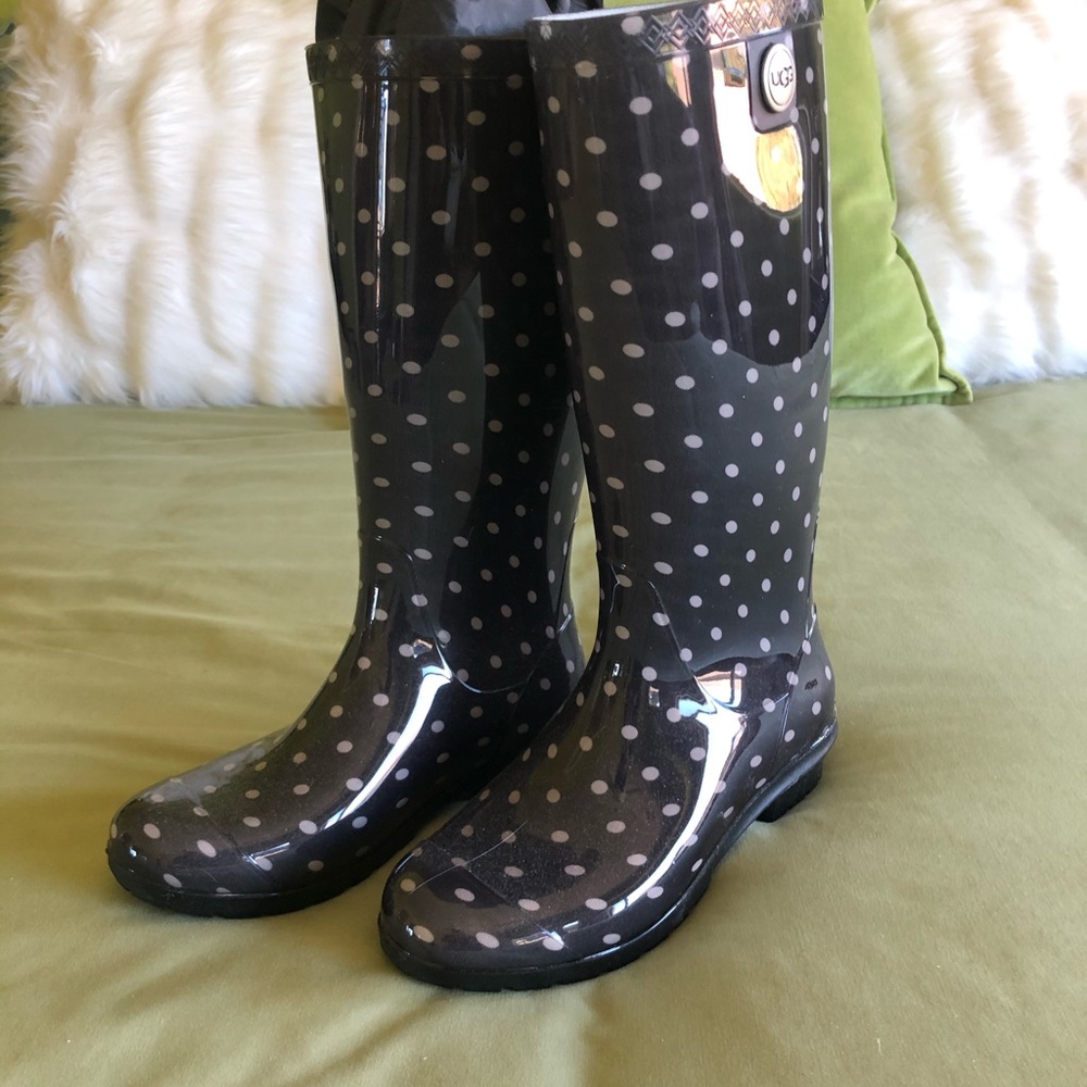 Ugg Australia Shaye Rain Boots B & W Polka Dots